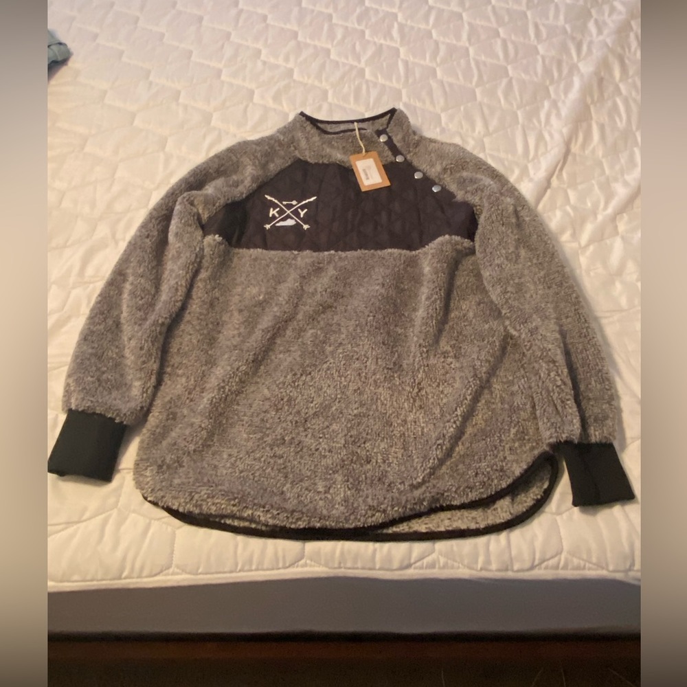 Shop Local Kentucky Sherpa Fleece Pullover, Unisex NWT
